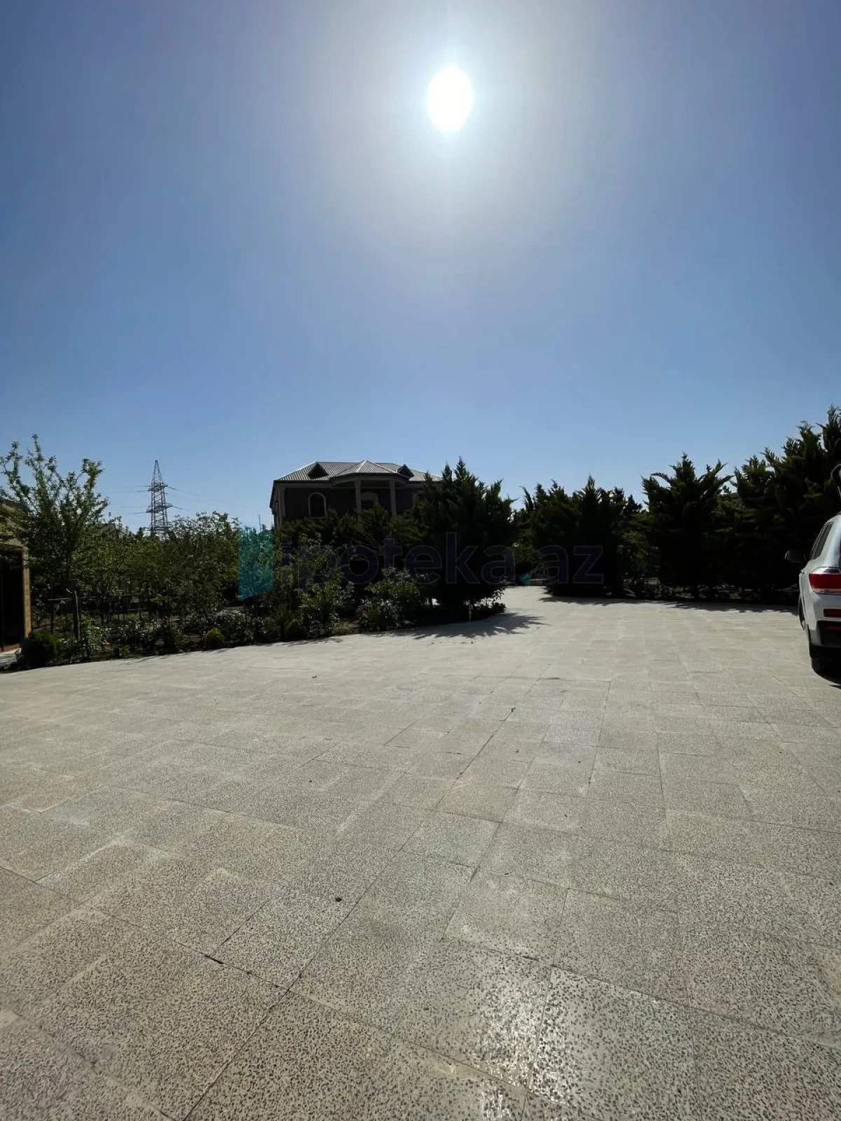 Satılır 5 otaqlı mənzil 460 m²