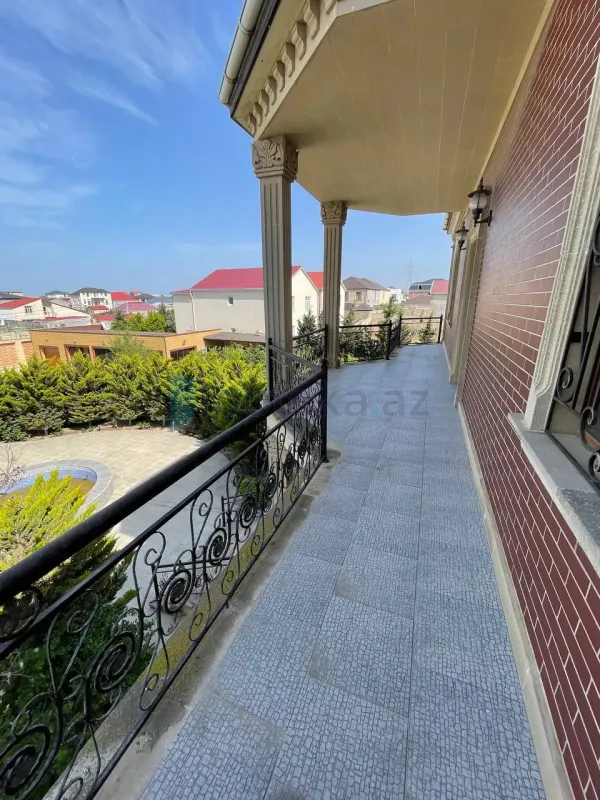 Satılır 5 otaqlı mənzil 460 m²