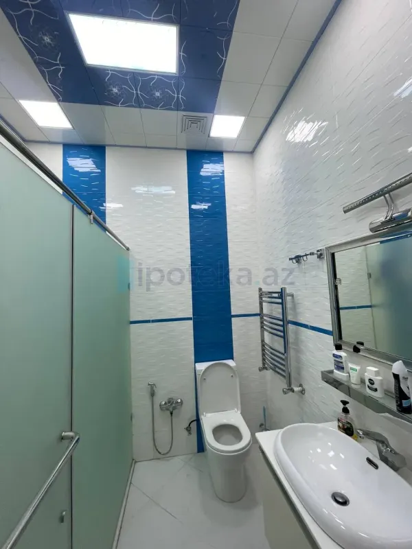 Satılır 5 otaqlı mənzil 460 m²