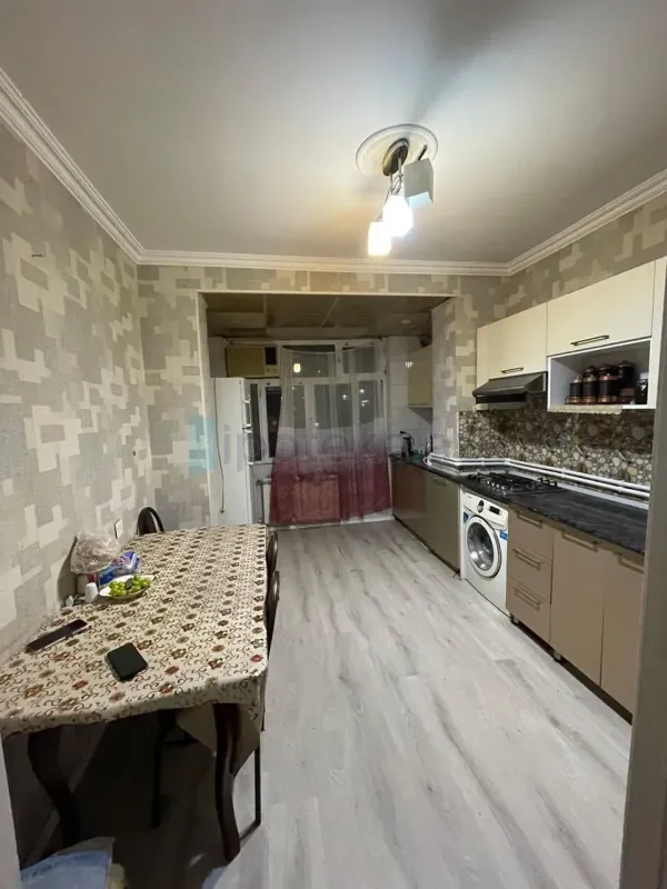 Satılır 3 otaqlı köhnə tikili 62 m²
