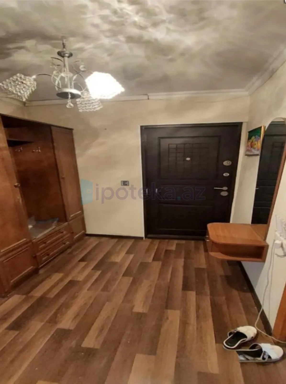 Satılır 3 otaqlı köhnə tikili 70 m²