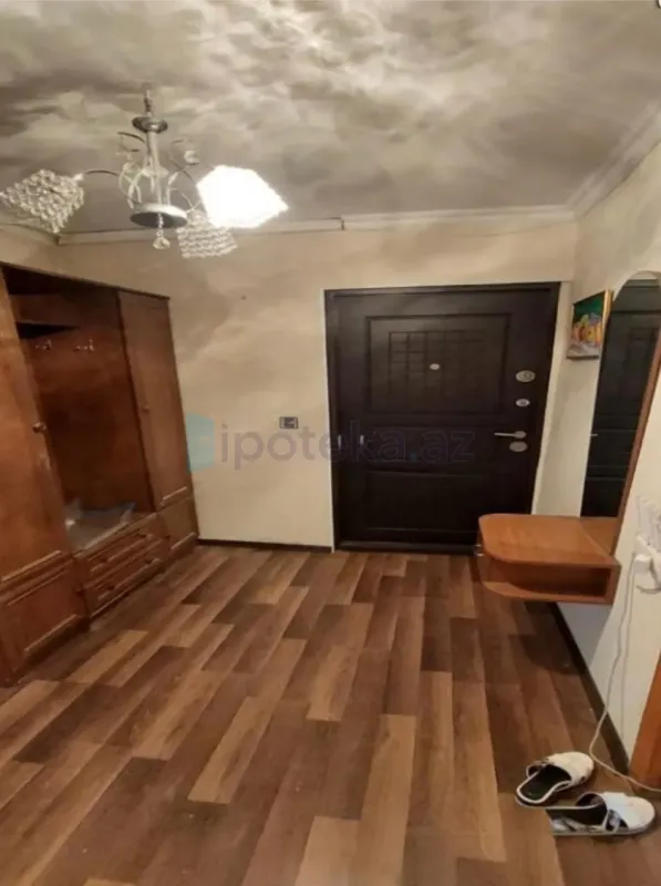 Satılır 3 otaqlı köhnə tikili 70 m²