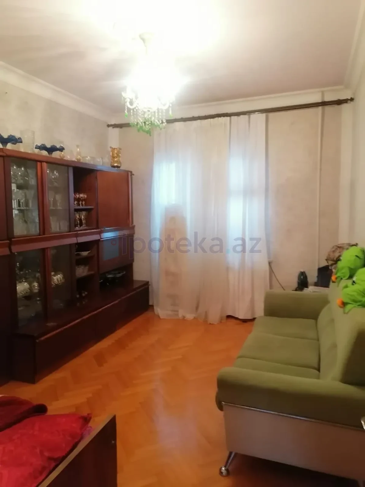 Satılır 5 otaqlı köhnə tikili 122.2 m²