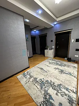 Satılır 2 otaqlı yeni tikili 78.5 m²