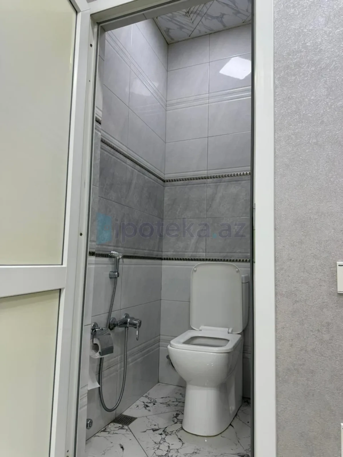 Satılır 2 otaqlı yeni tikili 71 m²