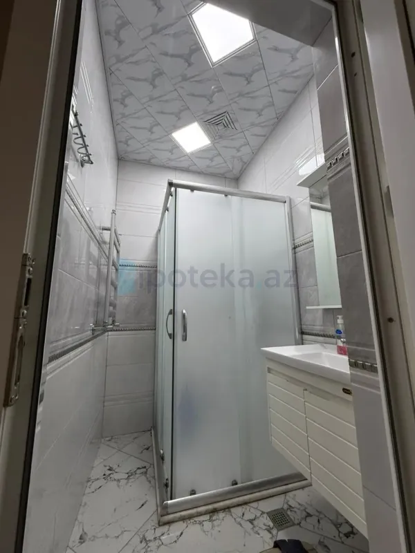 Satılır 2 otaqlı yeni tikili 71 m²