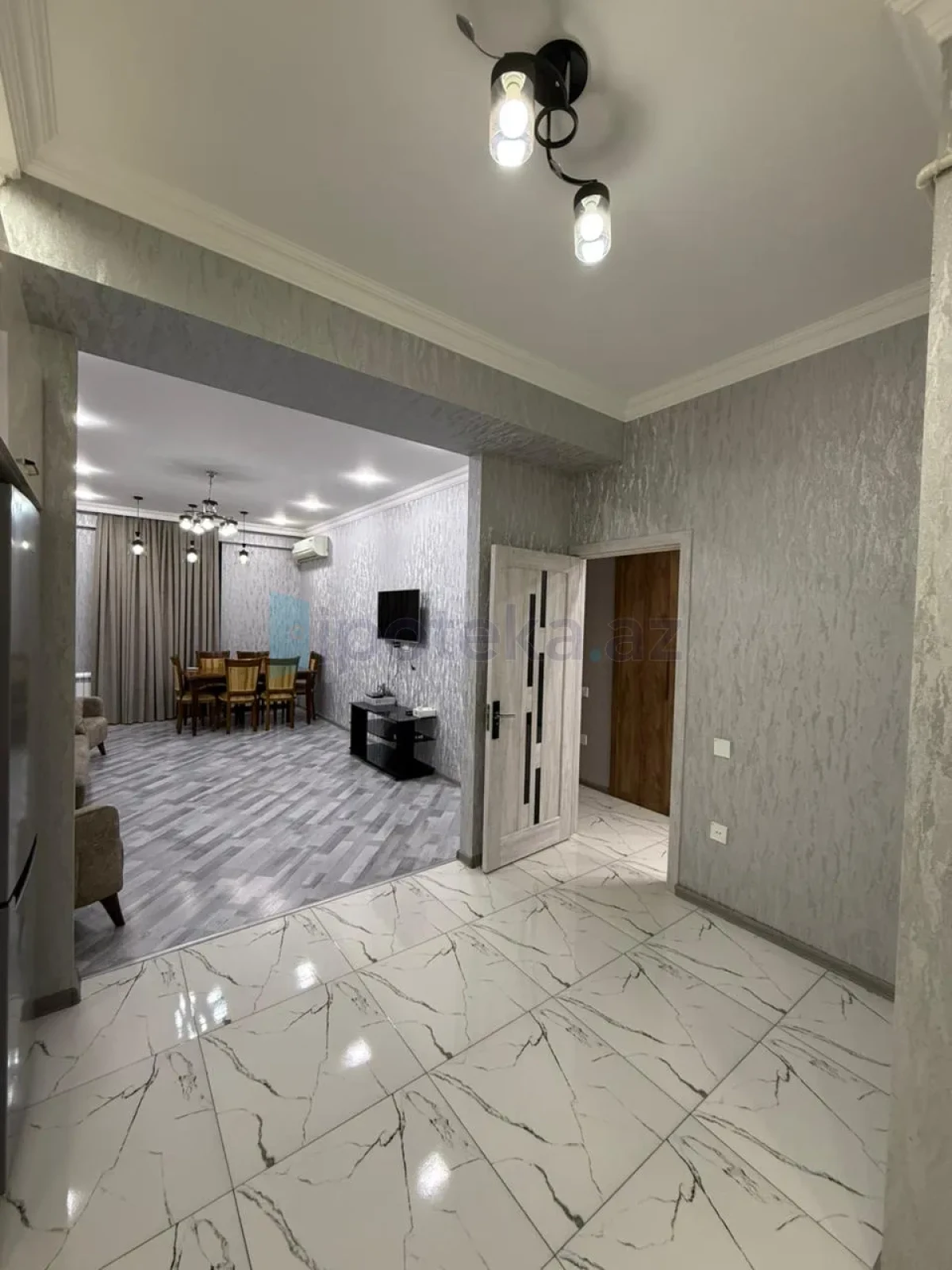 Satılır 2 otaqlı yeni tikili 71 m²