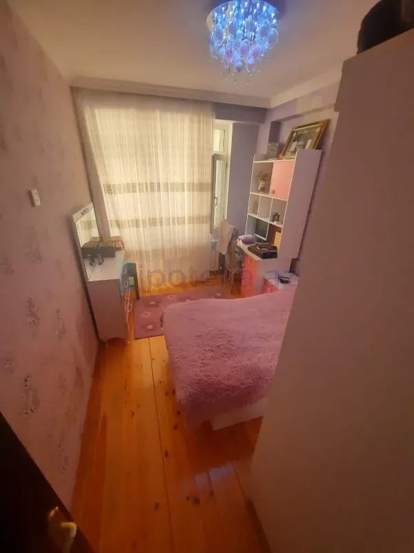 Satılır 3 otaqlı yeni tikili 85 m²