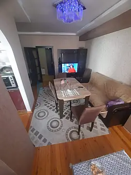 Satılır 3 otaqlı yeni tikili 85 m²