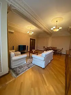 Satılır 4 otaqlı yeni tikili 170 m² — Bakı, Yasamal 4 otaq 170.00 m²