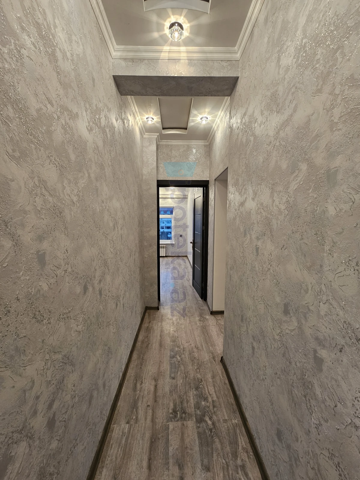 Satılır 2 otaqlı yeni tikili 57 m²