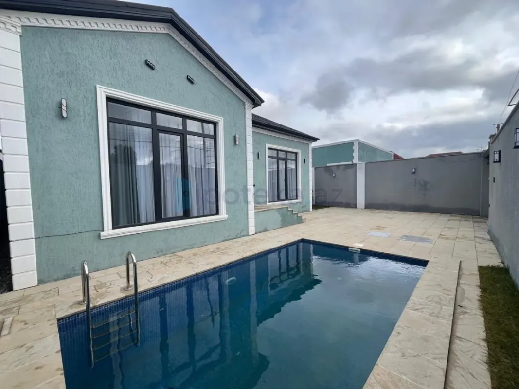 Satılır 4 otaqlı həyət evi 100 m²