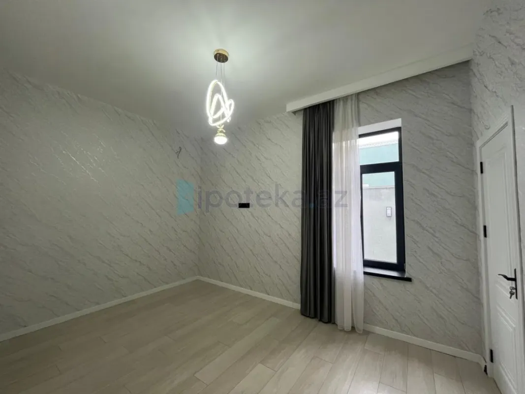 Satılır 4 otaqlı həyət evi 100 m²