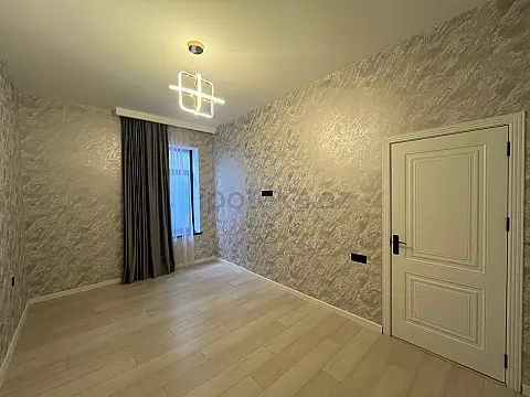 Satılır 4 otaqlı həyət evi 100 m²