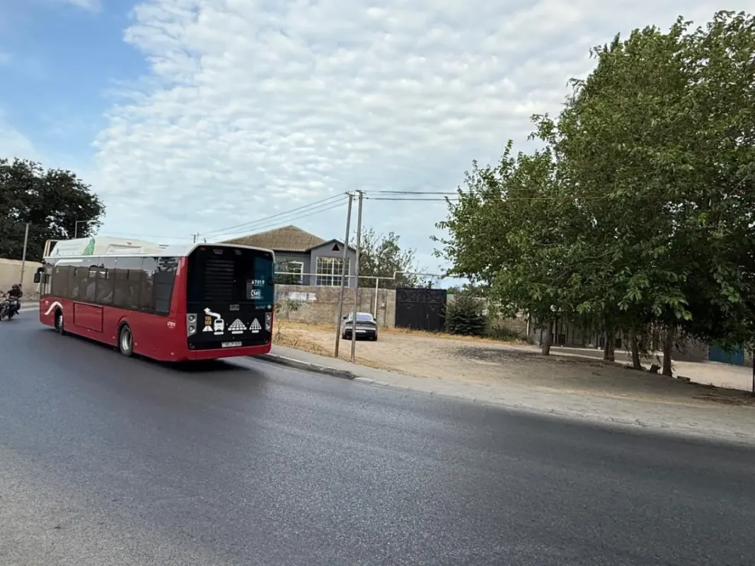 Satılır 6 otaqlı həyət evi 235 m²