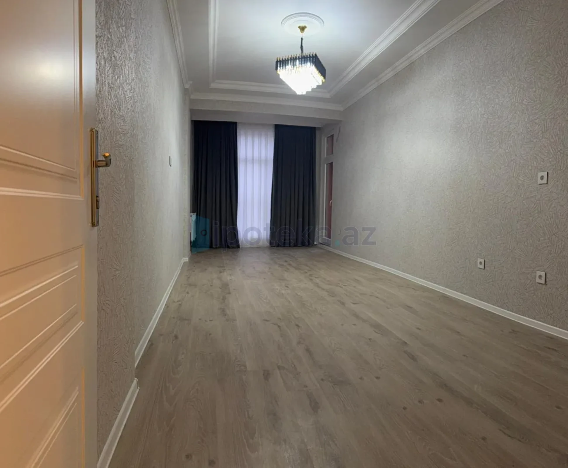 Satılır 2 otaqlı yeni tikili 74 m²