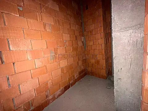 Satılır 2 otaqlı yeni tikili 77 m²