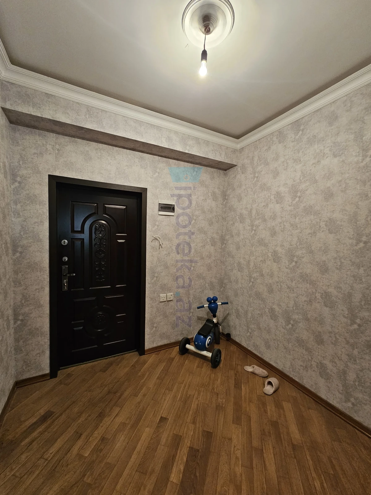 Satılır 2 otaqlı yeni tikili 73 m²