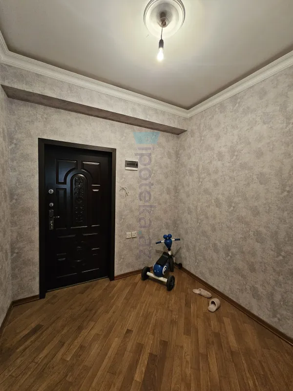 Satılır 2 otaqlı yeni tikili 73 m²