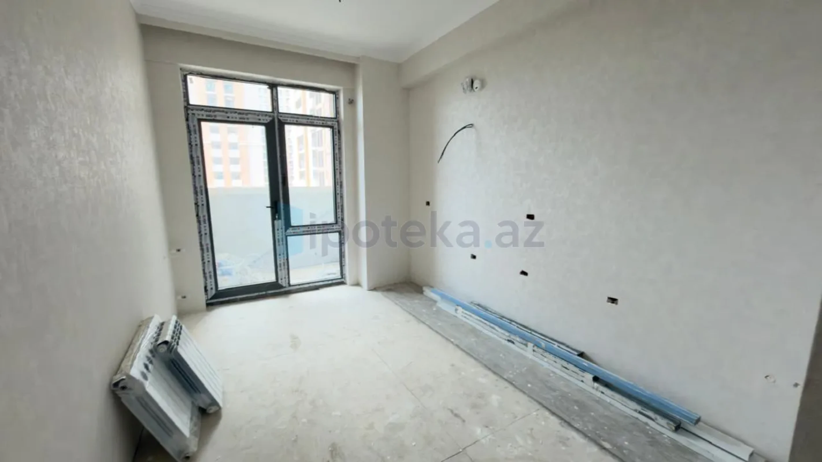 Satılır 3 otaqlı yeni tikili 83 m²