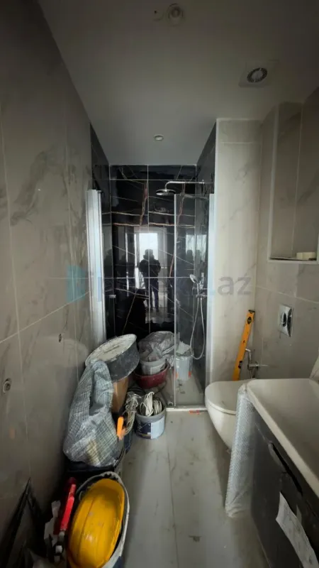 Satılır 3 otaqlı yeni tikili 83 m²