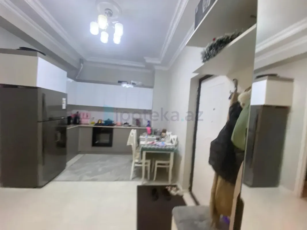 Satılır 2 otaqlı yeni tikili 72 m²