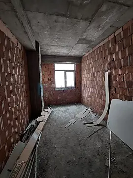 Satılır 3 otaqlı yeni tikili 96 m²