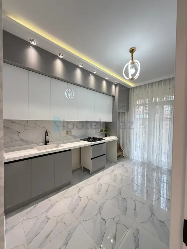 Satılır 3 otaqlı yeni tikili 70 m²