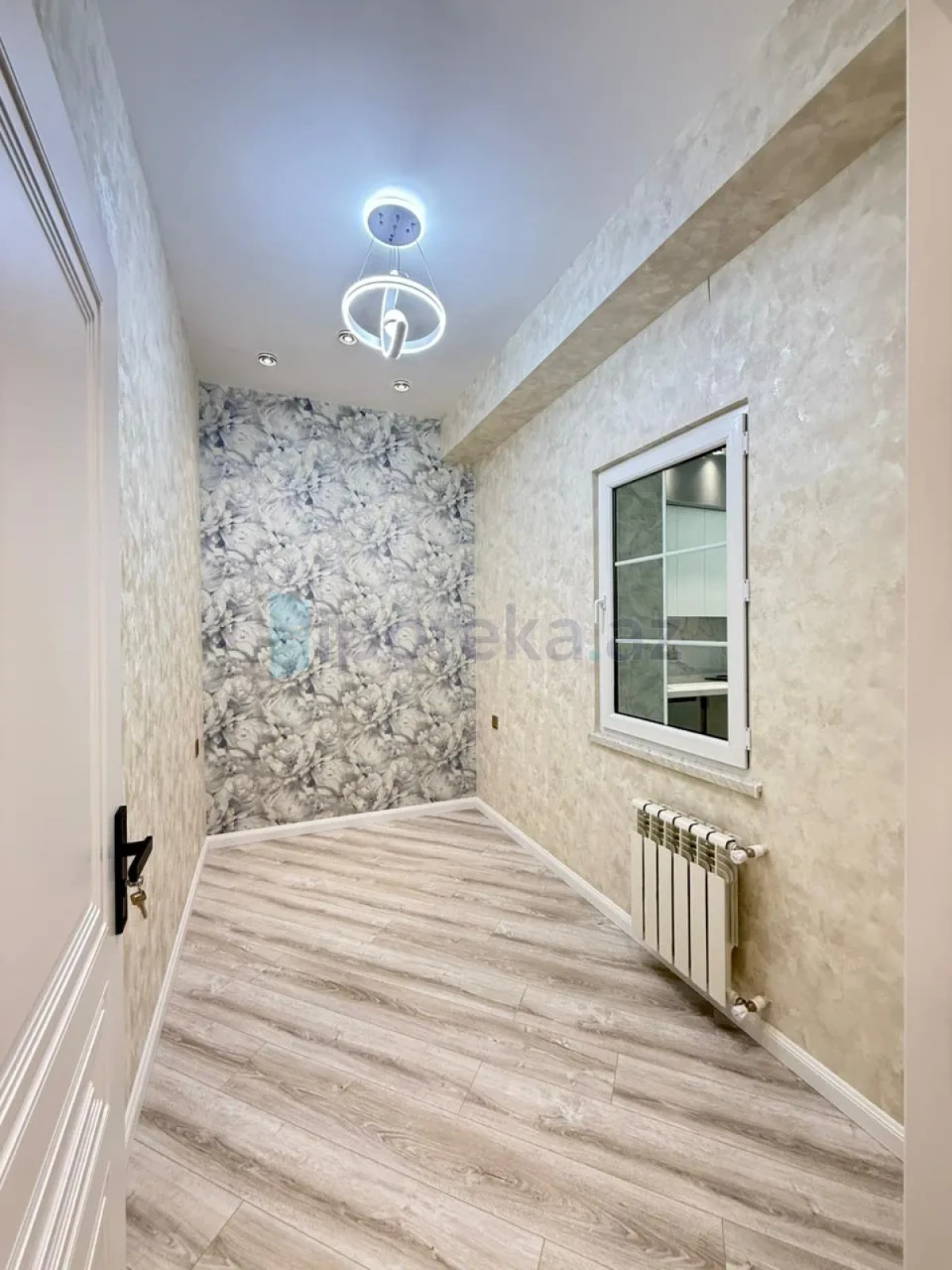 Satılır 3 otaqlı yeni tikili 70 m²