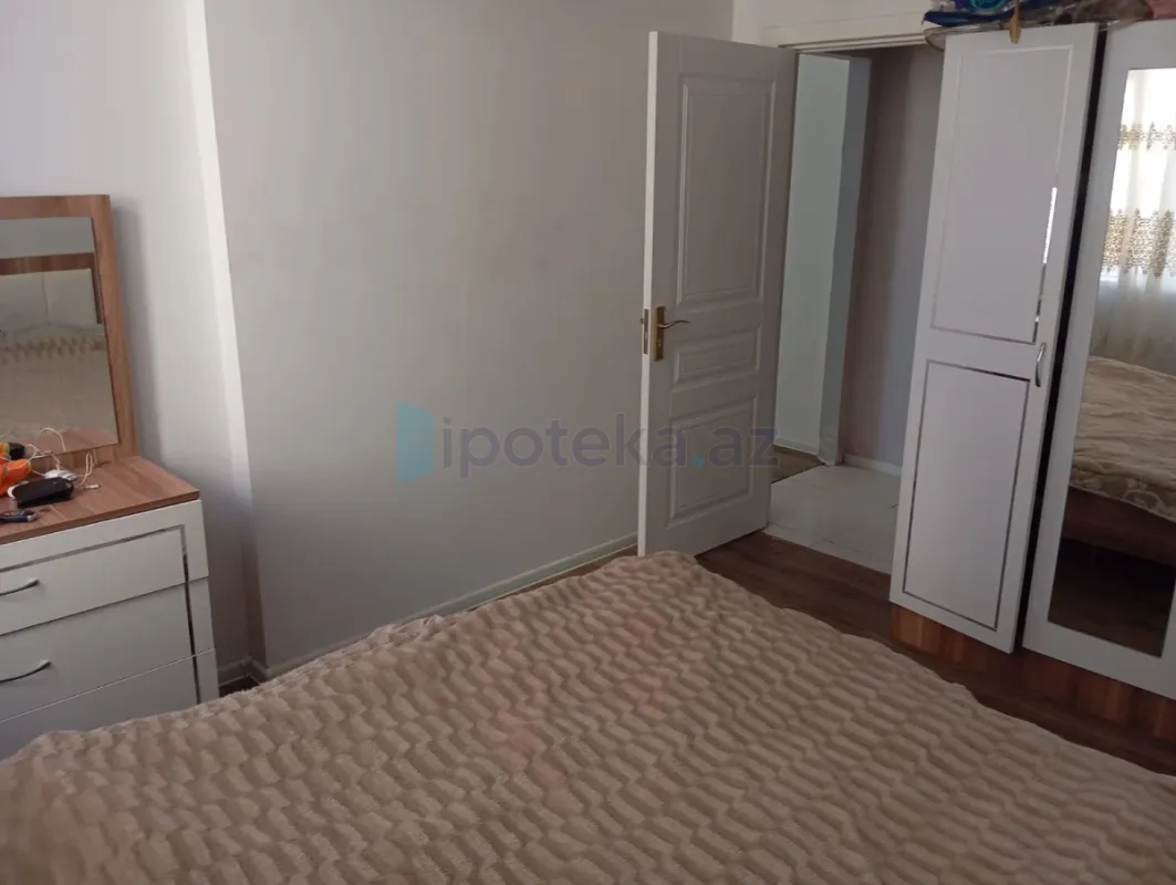 Satılır 3 otaqlı yeni tikili 81 m²