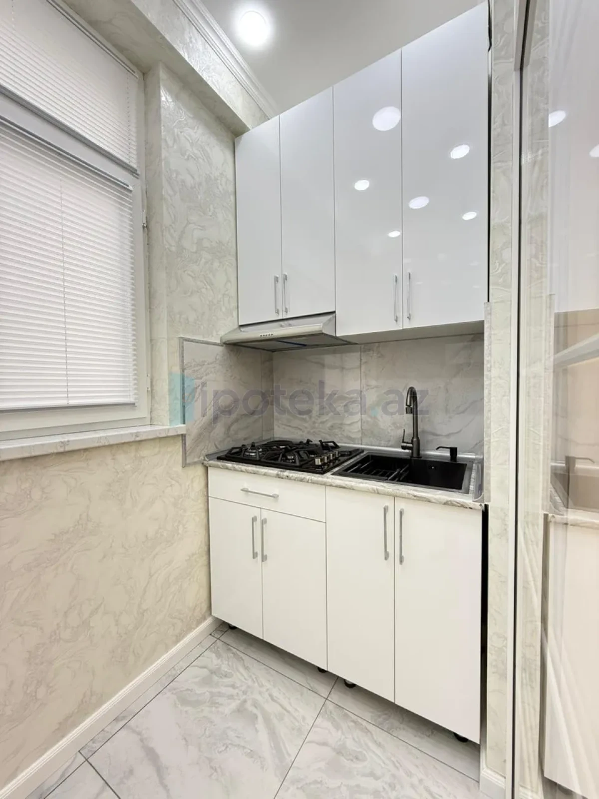 Satılır 2 otaqlı yeni tikili 40 m²
