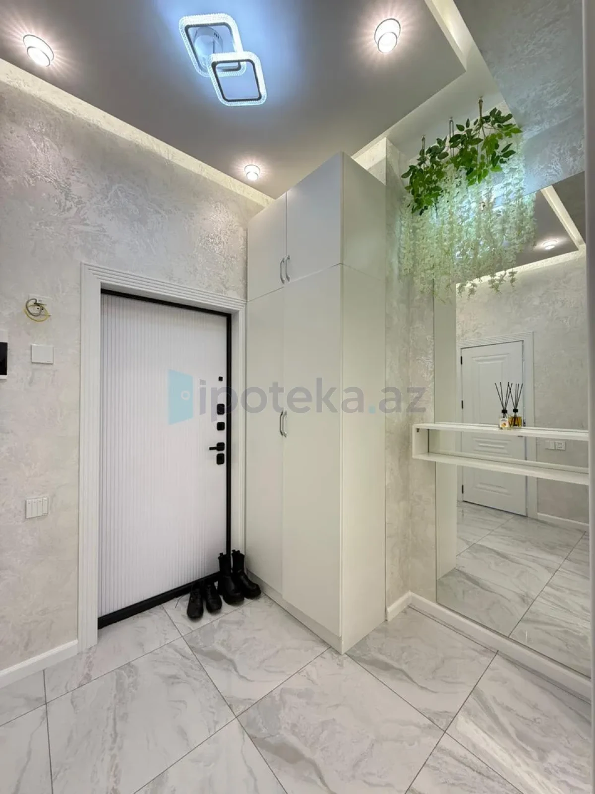 Satılır 2 otaqlı yeni tikili 40 m²