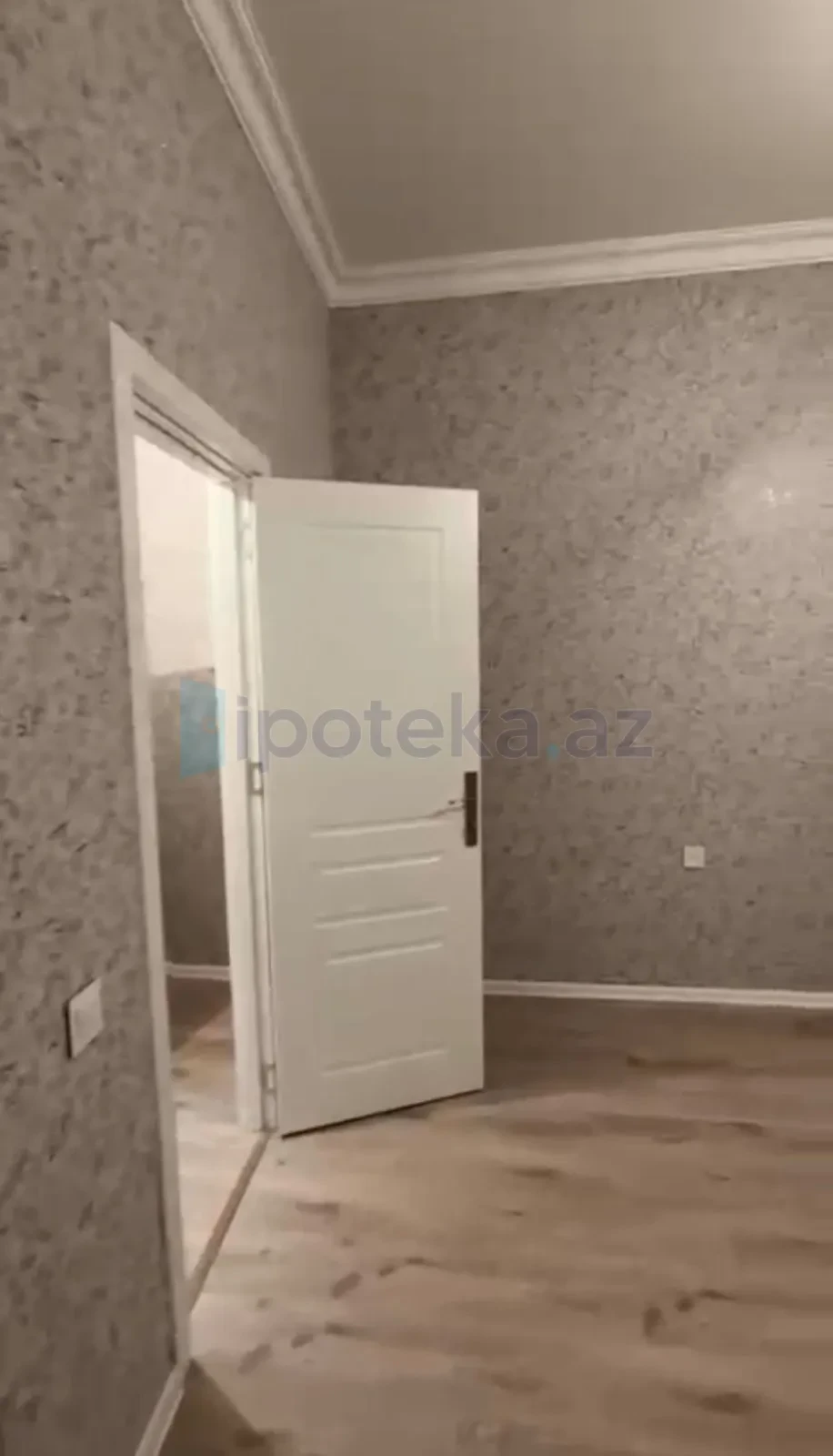 Satılır 3 otaqlı yeni tikili 95 m²
