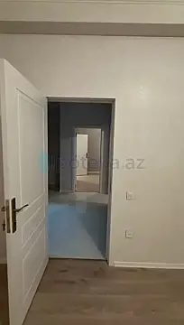 Satılır 3 otaqlı yeni tikili 95 m²