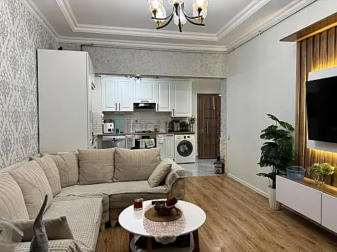 Satılır 2 otaqlı yeni tikili 68 m²