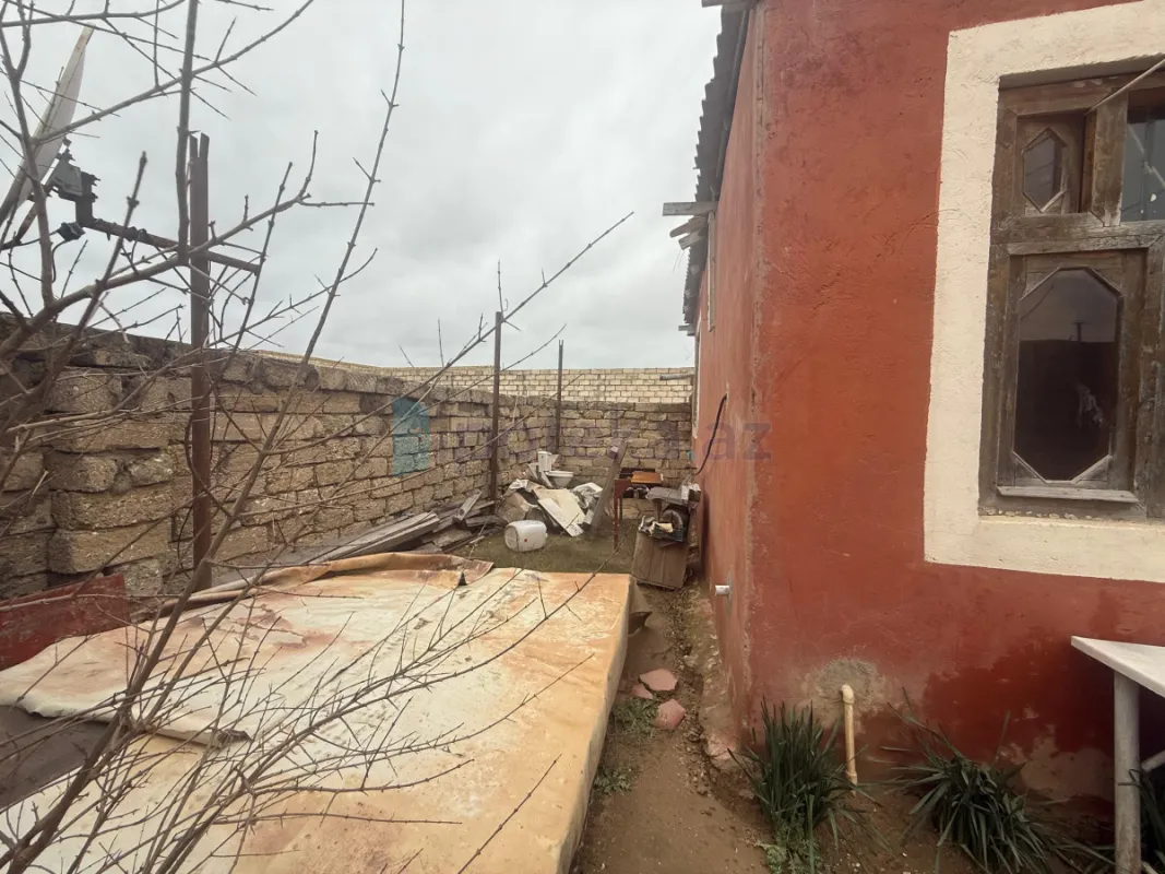 Satılır 2 otaqlı həyət evi 60 m²
