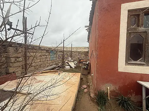 Satılır 2 otaqlı həyət evi 60 m²