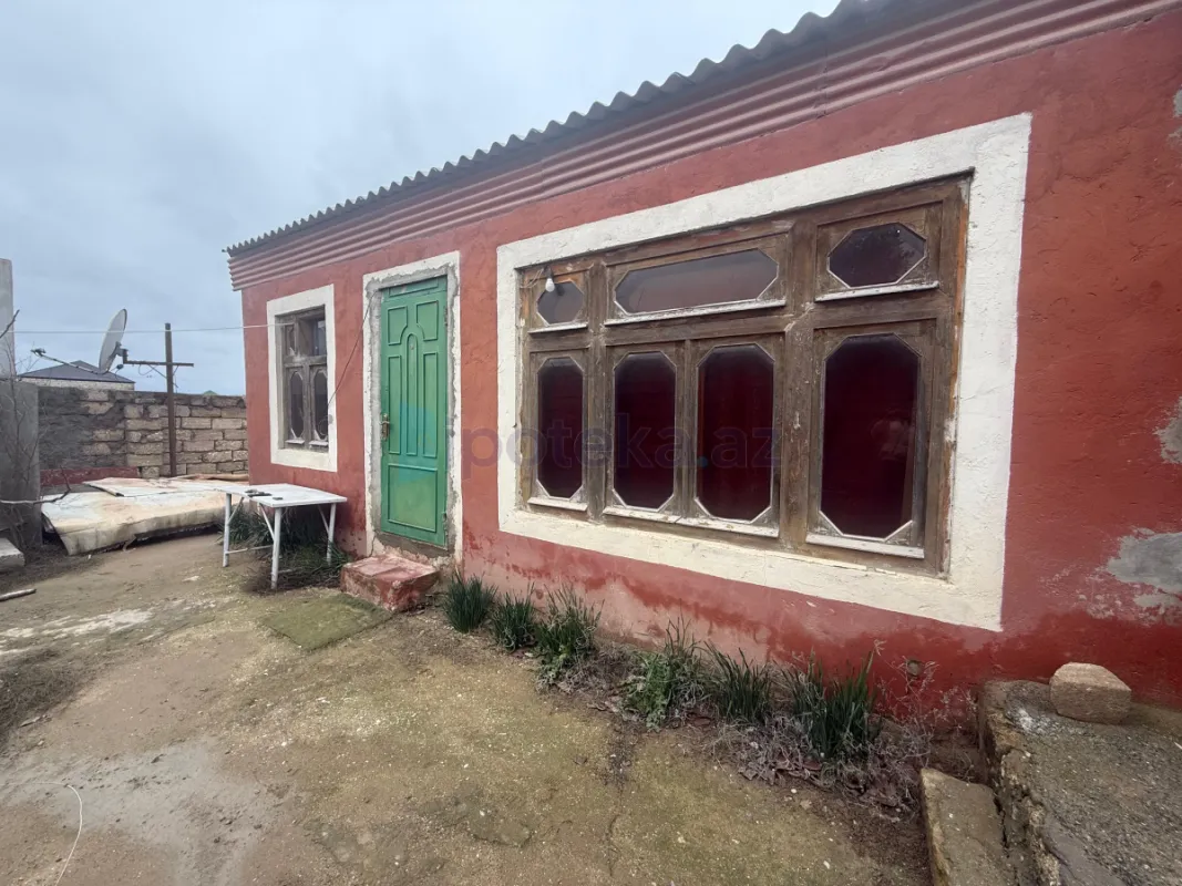 Satılır 2 otaqlı həyət evi 60 m²