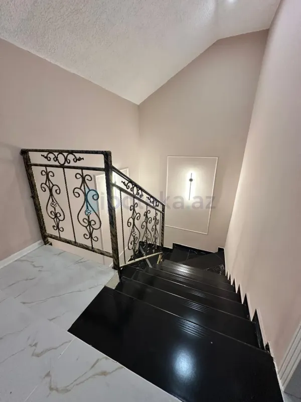 Satılır 3 otaqlı həyət evi 104 m²