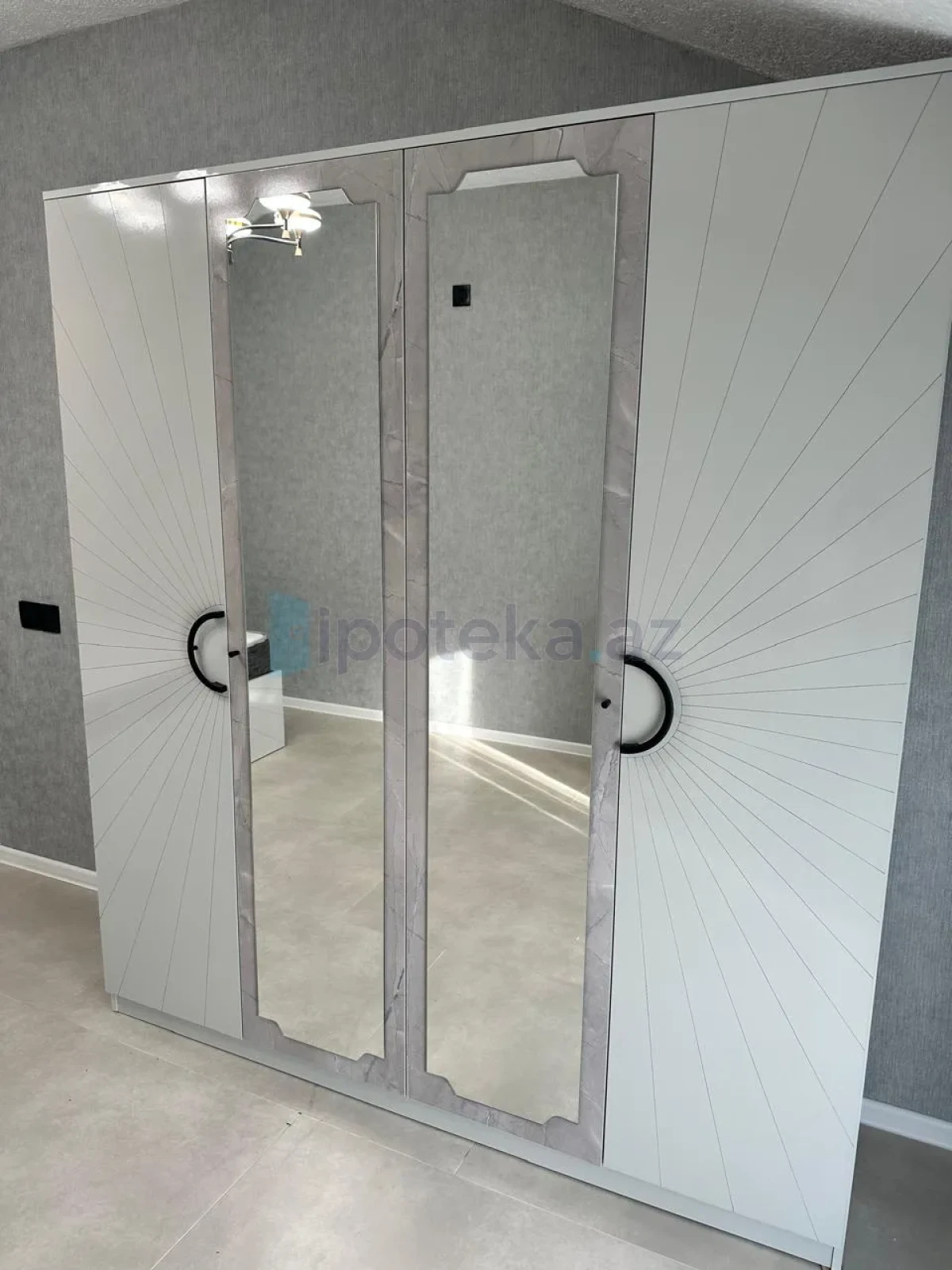 Satılır 3 otaqlı həyət evi 104 m²