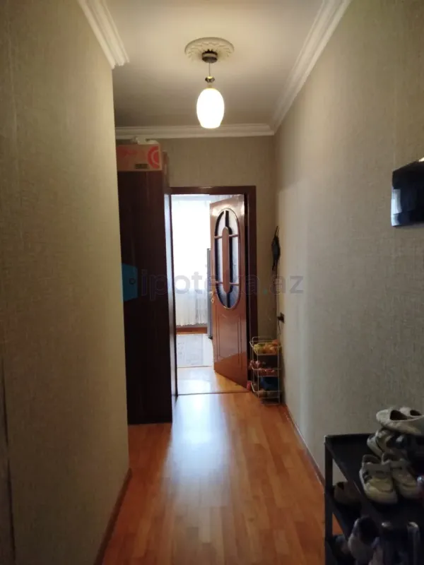 Satılır 2 otaqlı köhnə tikili 40 m²