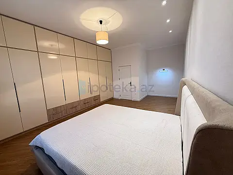 Satılır 5 otaqlı həyət evi