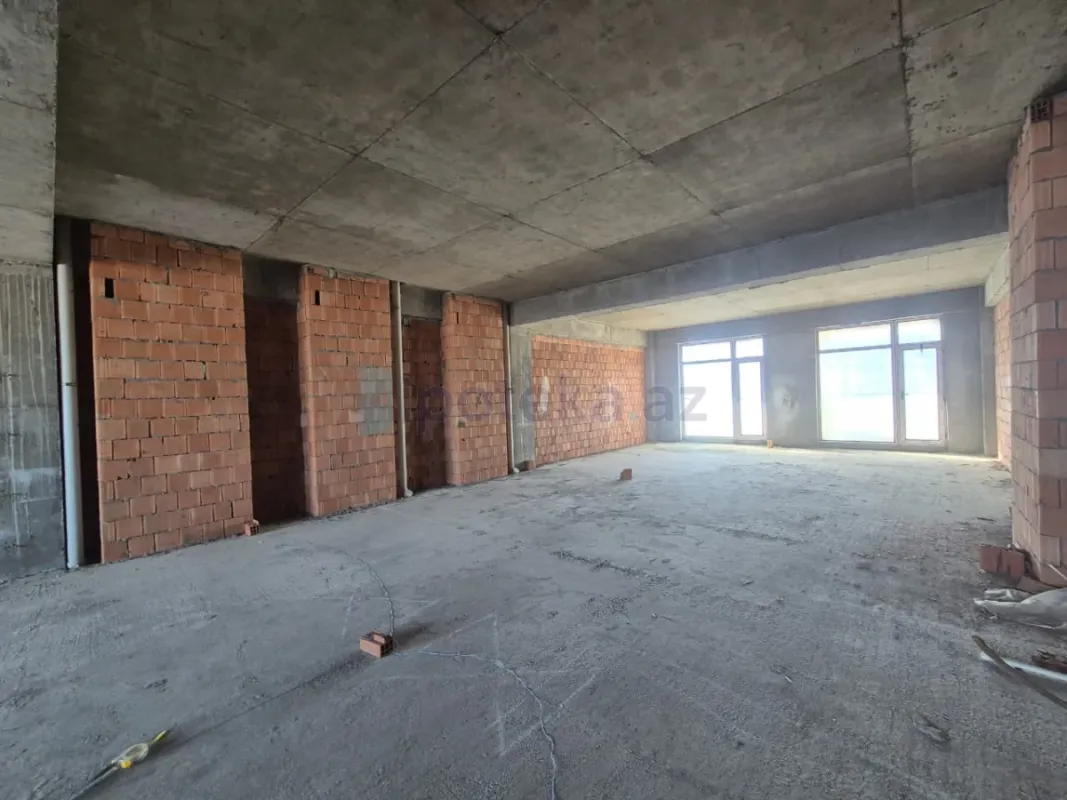 Satılır 4 otaqlı yeni tikili 220 m²