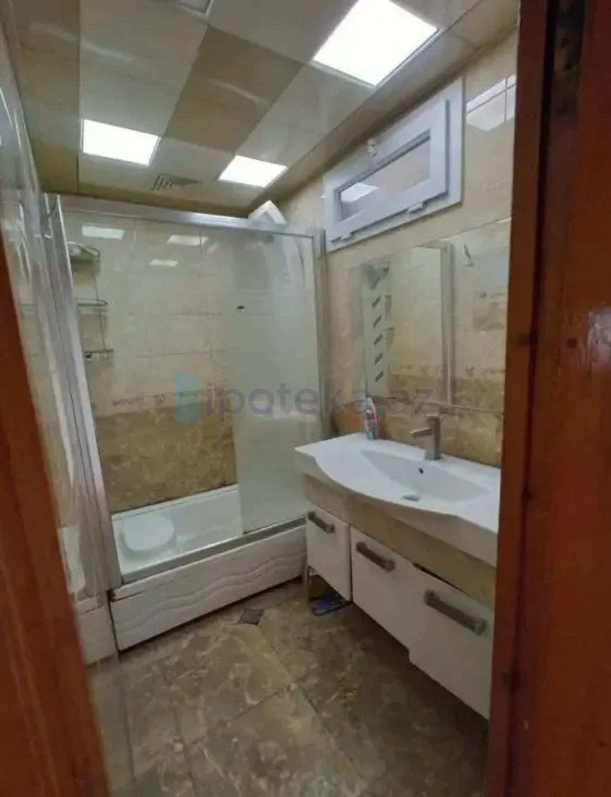 Satılır 2 otaqlı yeni tikili 55 m²