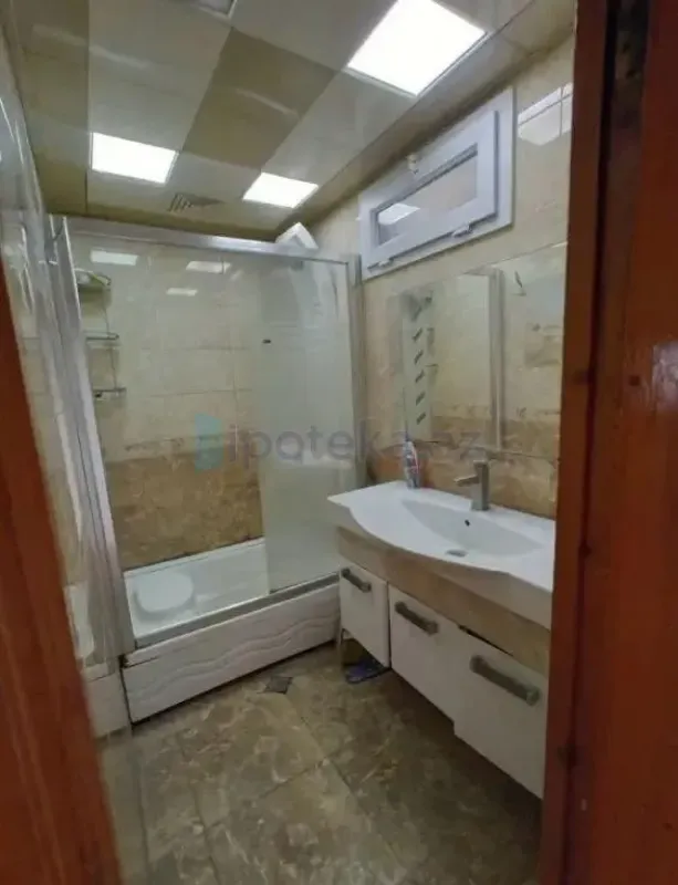 Satılır 2 otaqlı yeni tikili 55 m²