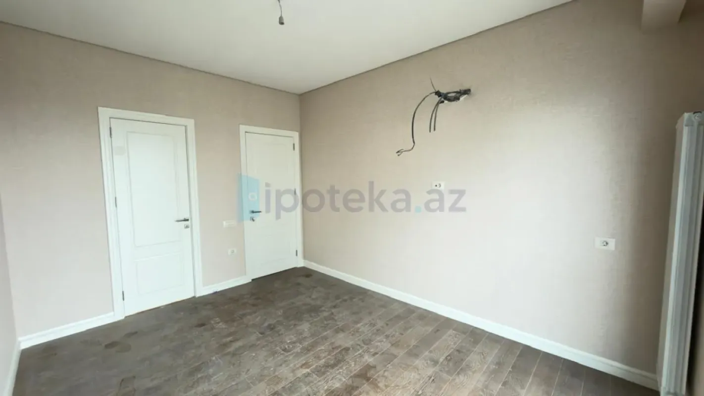 Satılır 3 otaqlı yeni tikili 84 m²