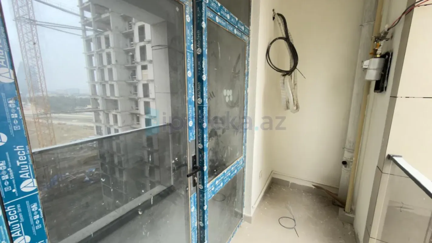 Satılır 3 otaqlı yeni tikili 84 m²
