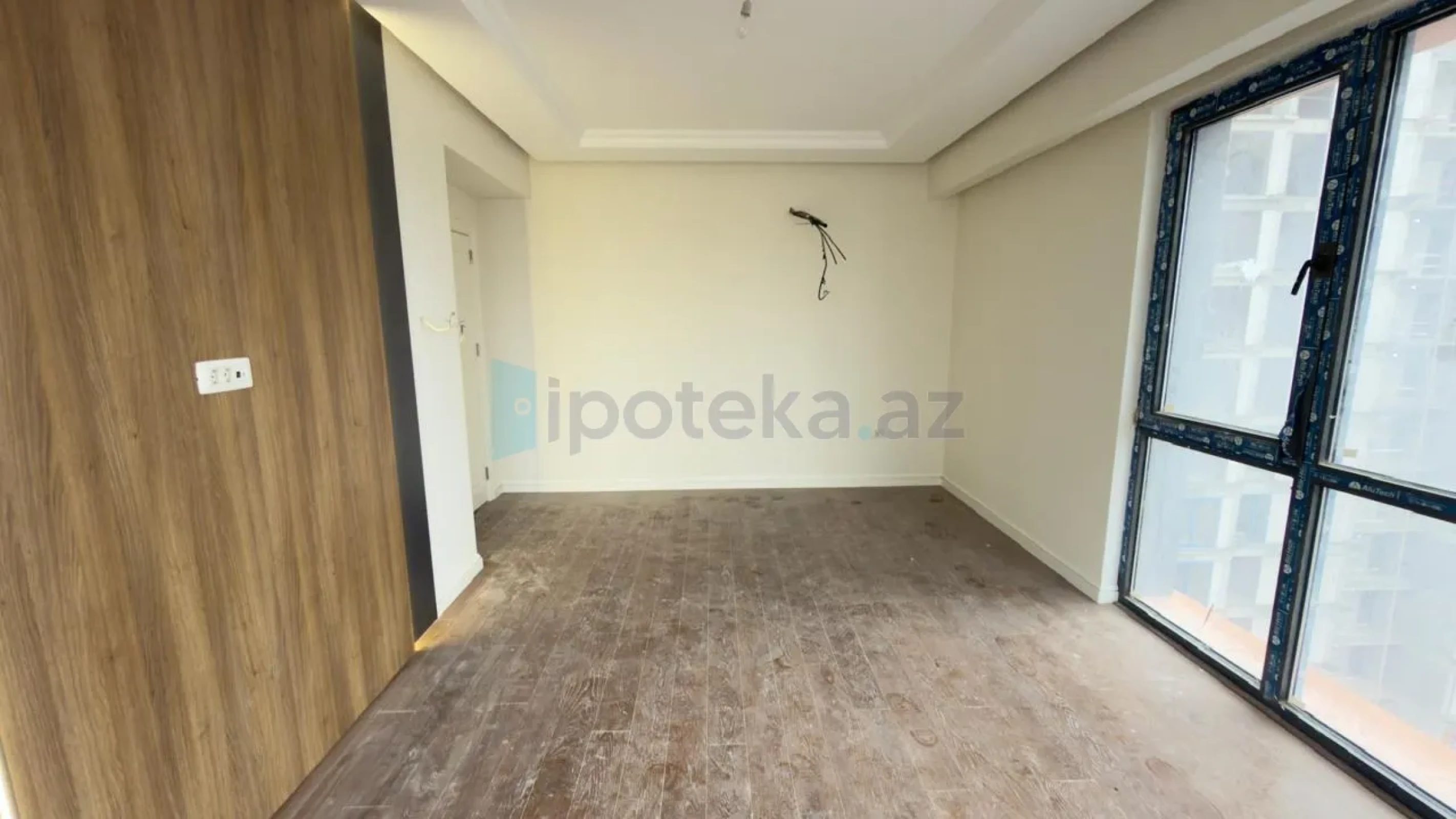 Satılır 3 otaqlı yeni tikili 84 m²