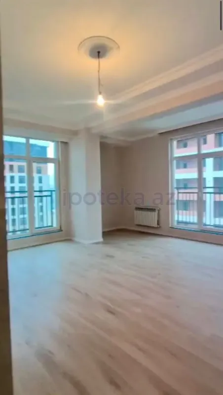 Satılır 3 otaqlı yeni tikili 91 m²