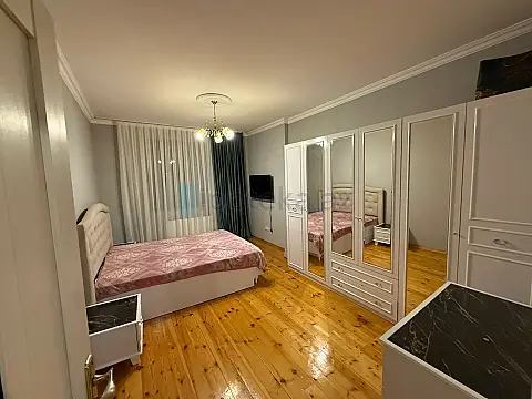 Satılır 3 otaqlı yeni tikili 101 m²